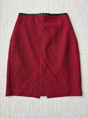 Women’s Express Skirt